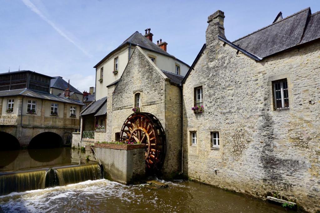 Le Bourg Bed and Breakfast Asnieres-en-Bessin Buitenkant foto