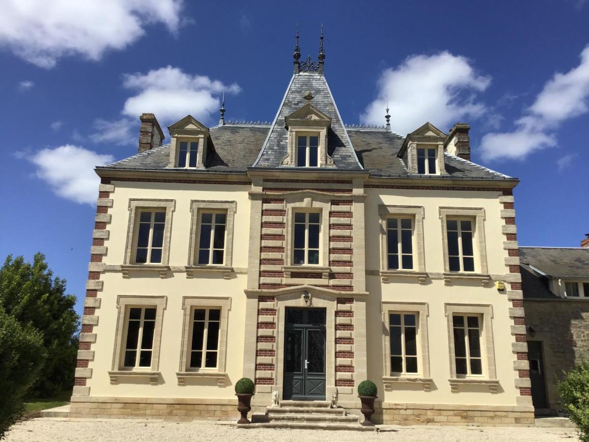 Le Bourg Bed and Breakfast Asnieres-en-Bessin Buitenkant foto