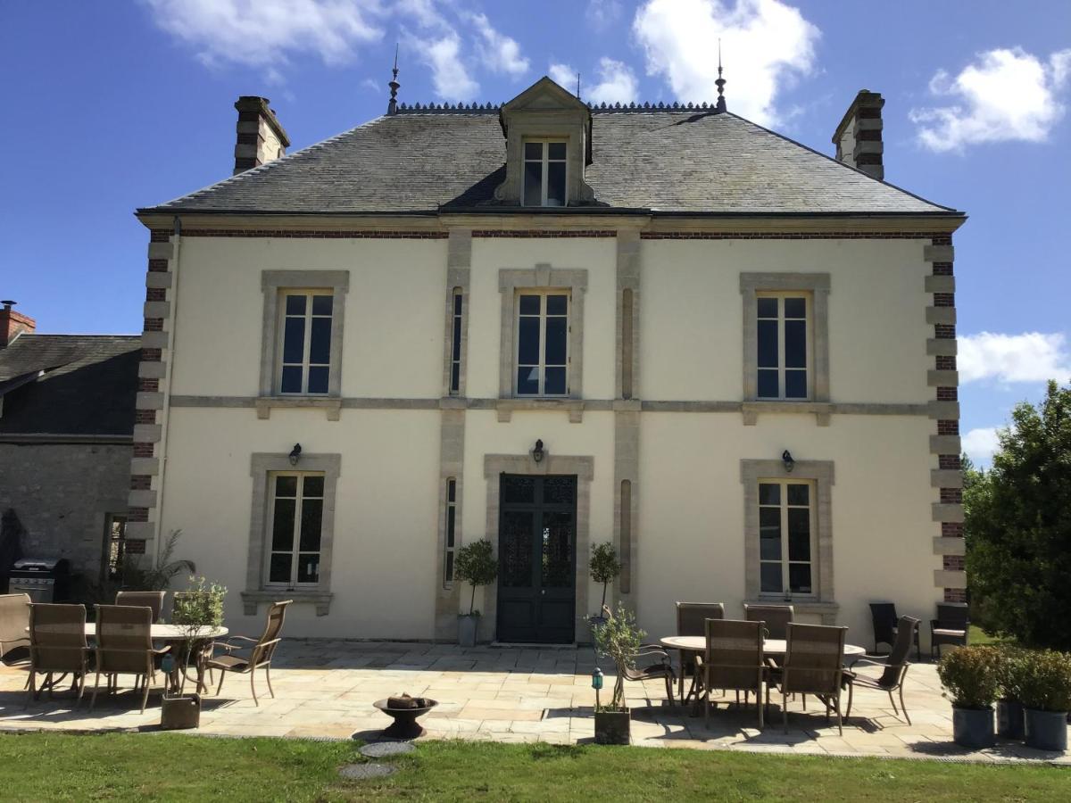 Le Bourg Bed and Breakfast Asnieres-en-Bessin Buitenkant foto