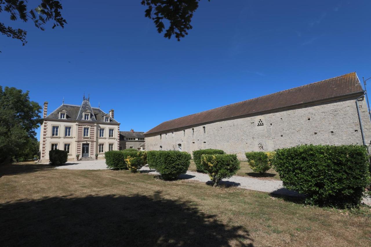Le Bourg Bed and Breakfast Asnieres-en-Bessin Buitenkant foto