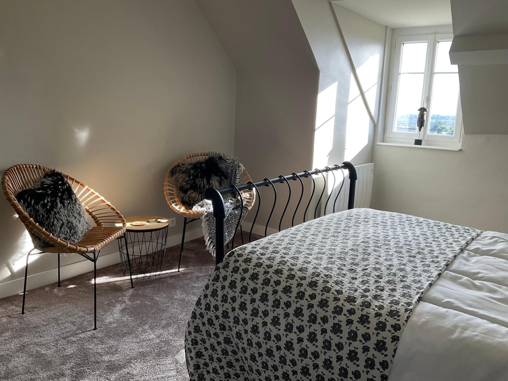 Le Bourg Bed and Breakfast Asnieres-en-Bessin Buitenkant foto